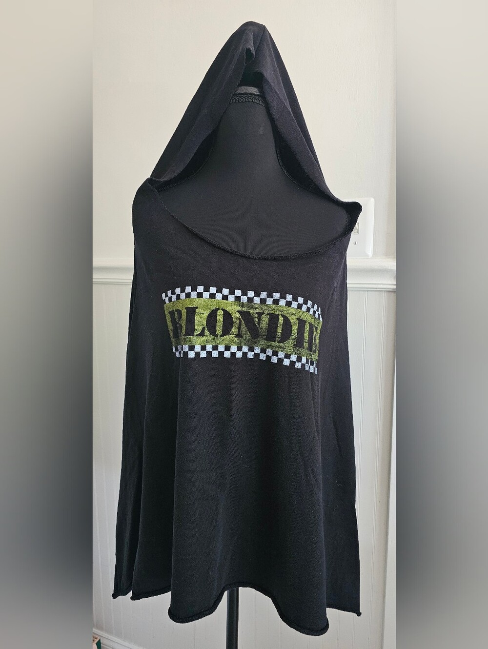 Lyric Black Hooded Terry Sweatshirt with Taxi "BLONDIE"  Graphic 3X